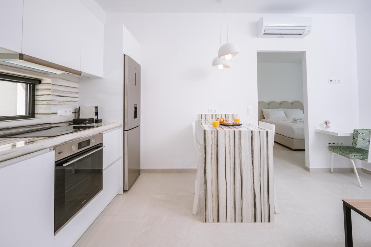 הרסוניסוס Sardines Luxury Suites מראה חיצוני תמונה