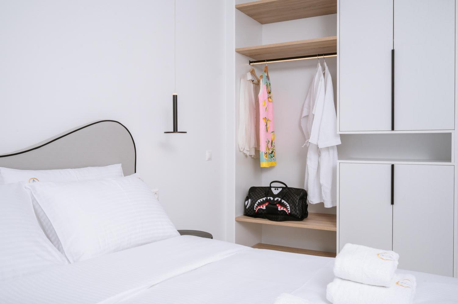 הרסוניסוס Sardines Luxury Suites מראה חיצוני תמונה