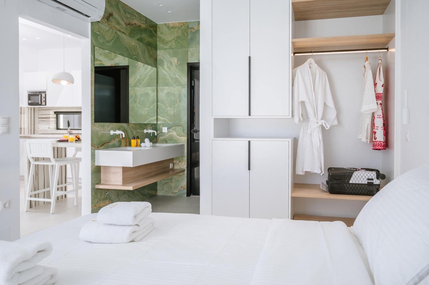 הרסוניסוס Sardines Luxury Suites מראה חיצוני תמונה