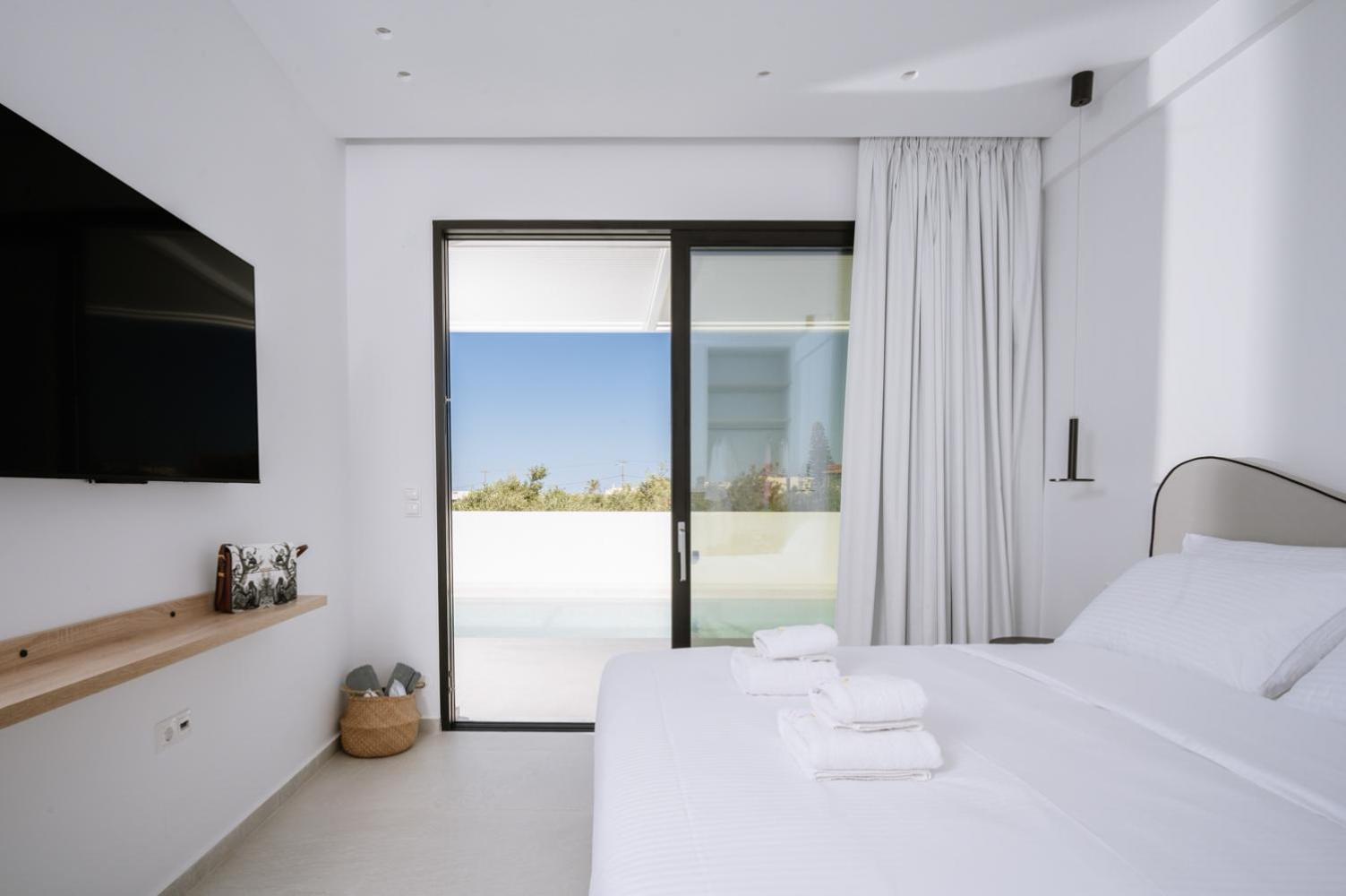 הרסוניסוס Sardines Luxury Suites מראה חיצוני תמונה