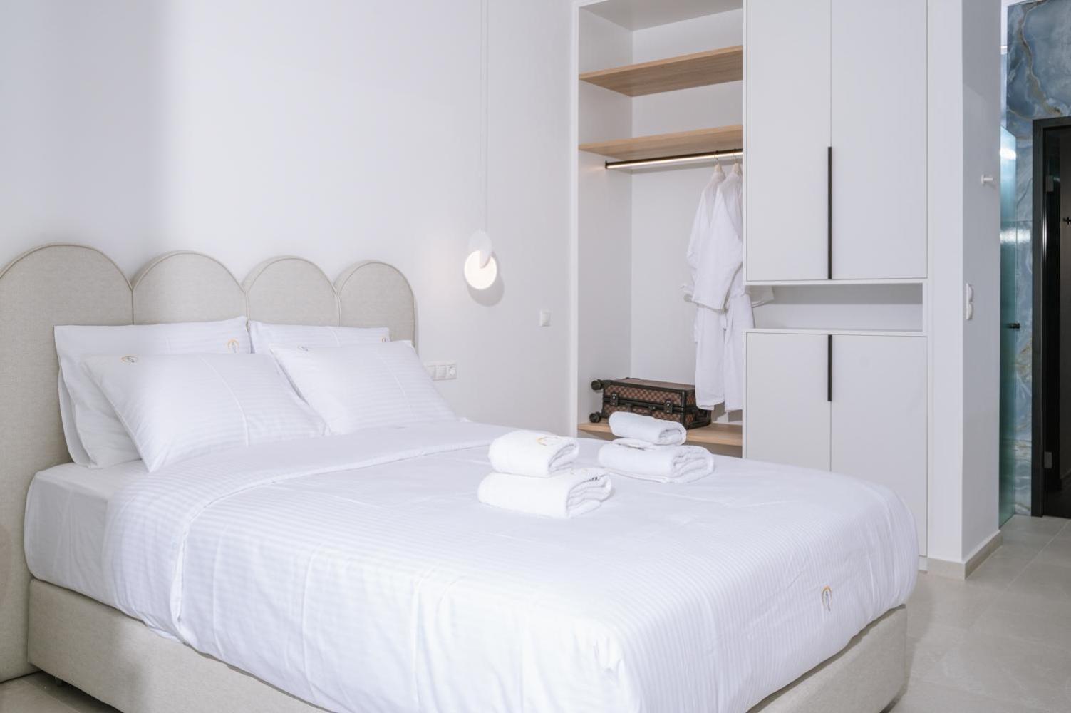 הרסוניסוס Sardines Luxury Suites מראה חיצוני תמונה