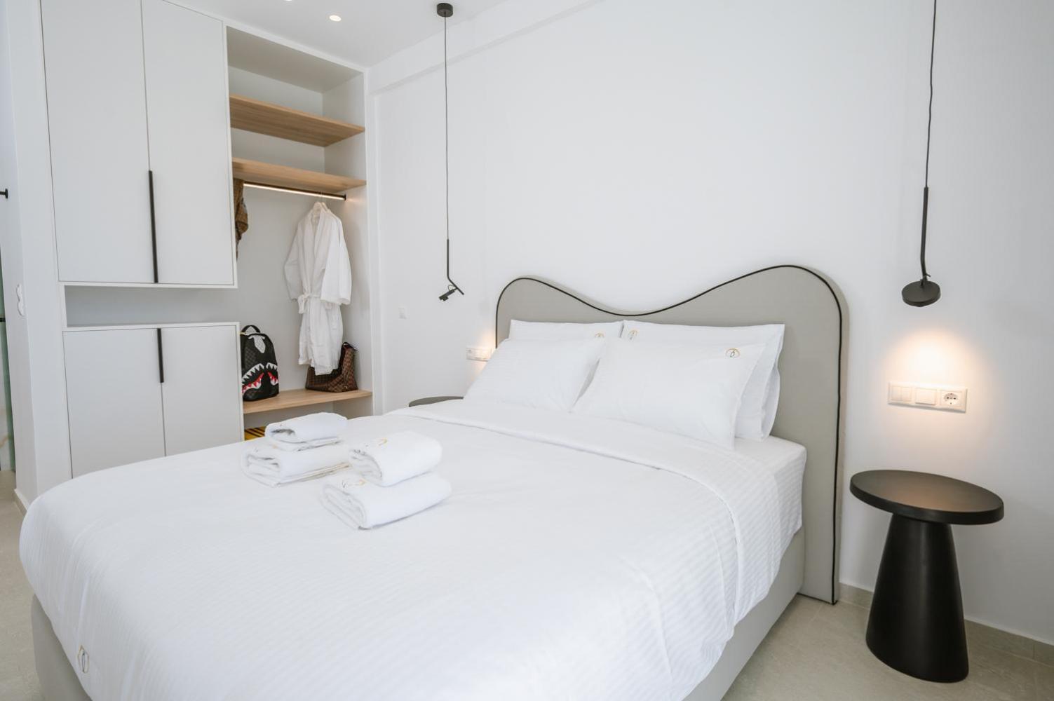 הרסוניסוס Sardines Luxury Suites מראה חיצוני תמונה